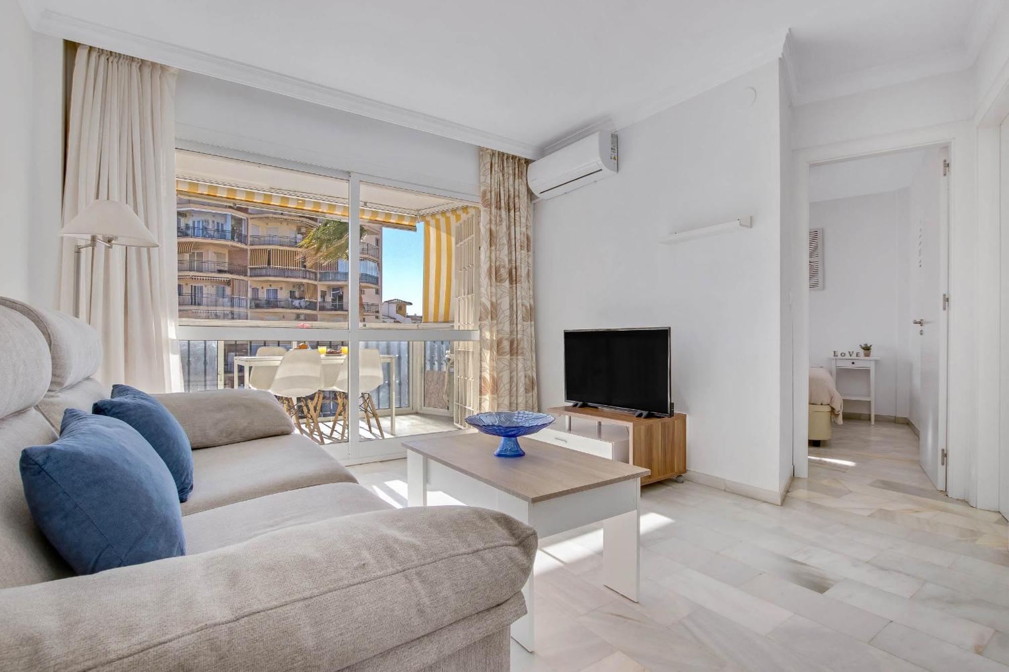 Appartement Erisa 68 By Ivi Real Estate à Torremolinos Extérieur photo
