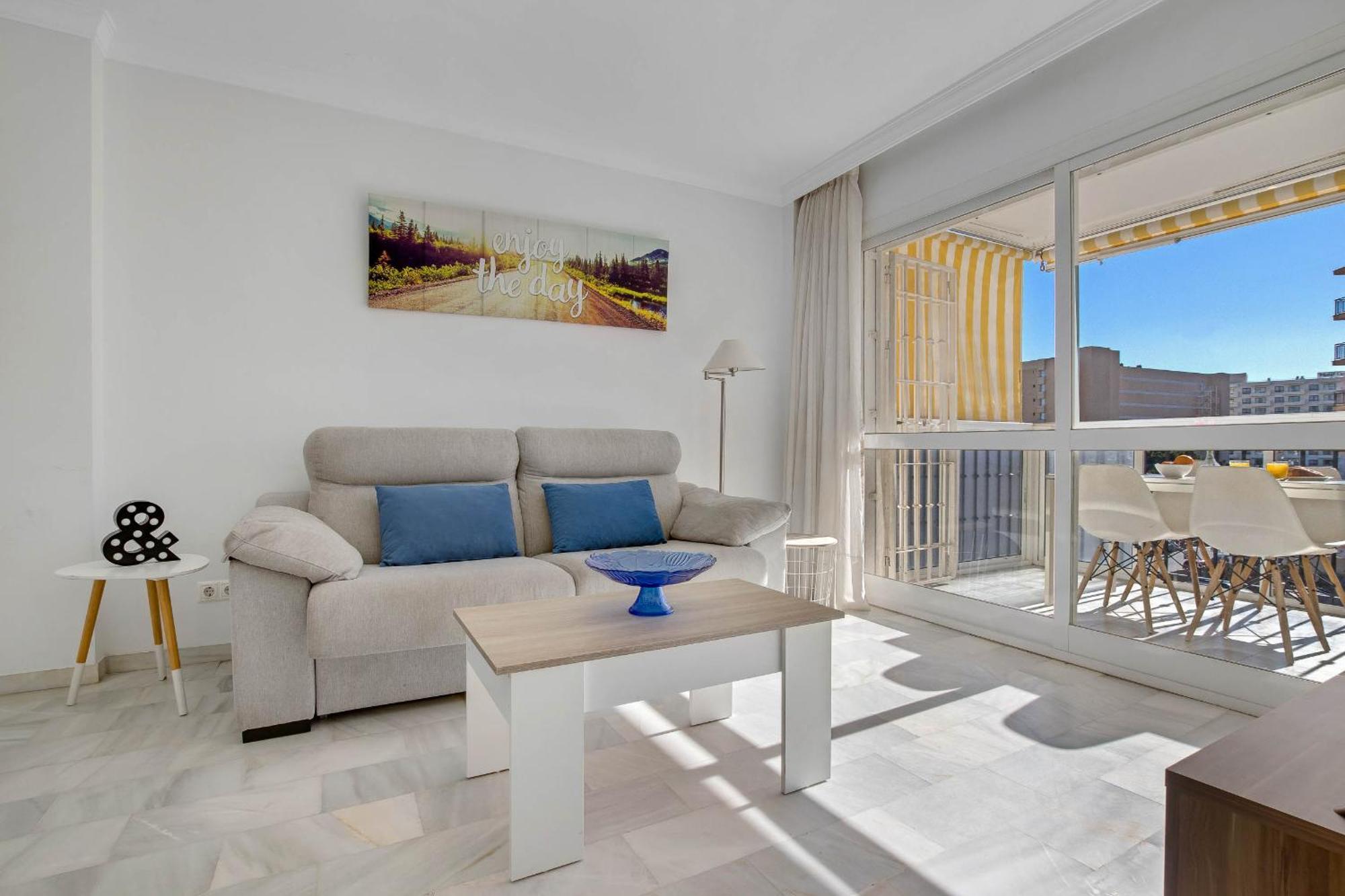 Appartement Erisa 68 By Ivi Real Estate à Torremolinos Extérieur photo