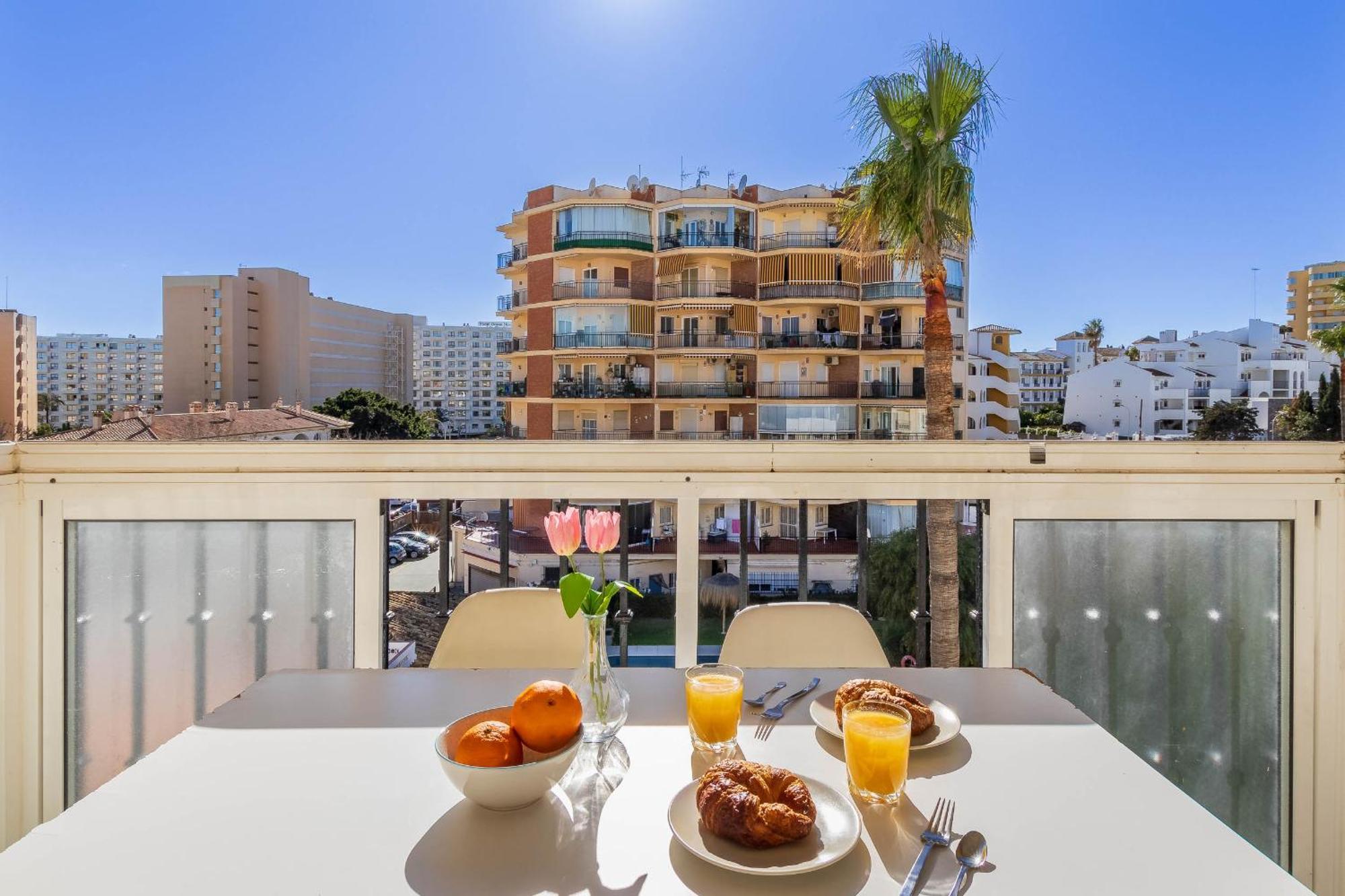 Appartement Erisa 68 By Ivi Real Estate à Torremolinos Extérieur photo